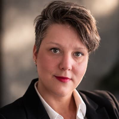 Jennifer Eberlei, Gründerin von Jurono
